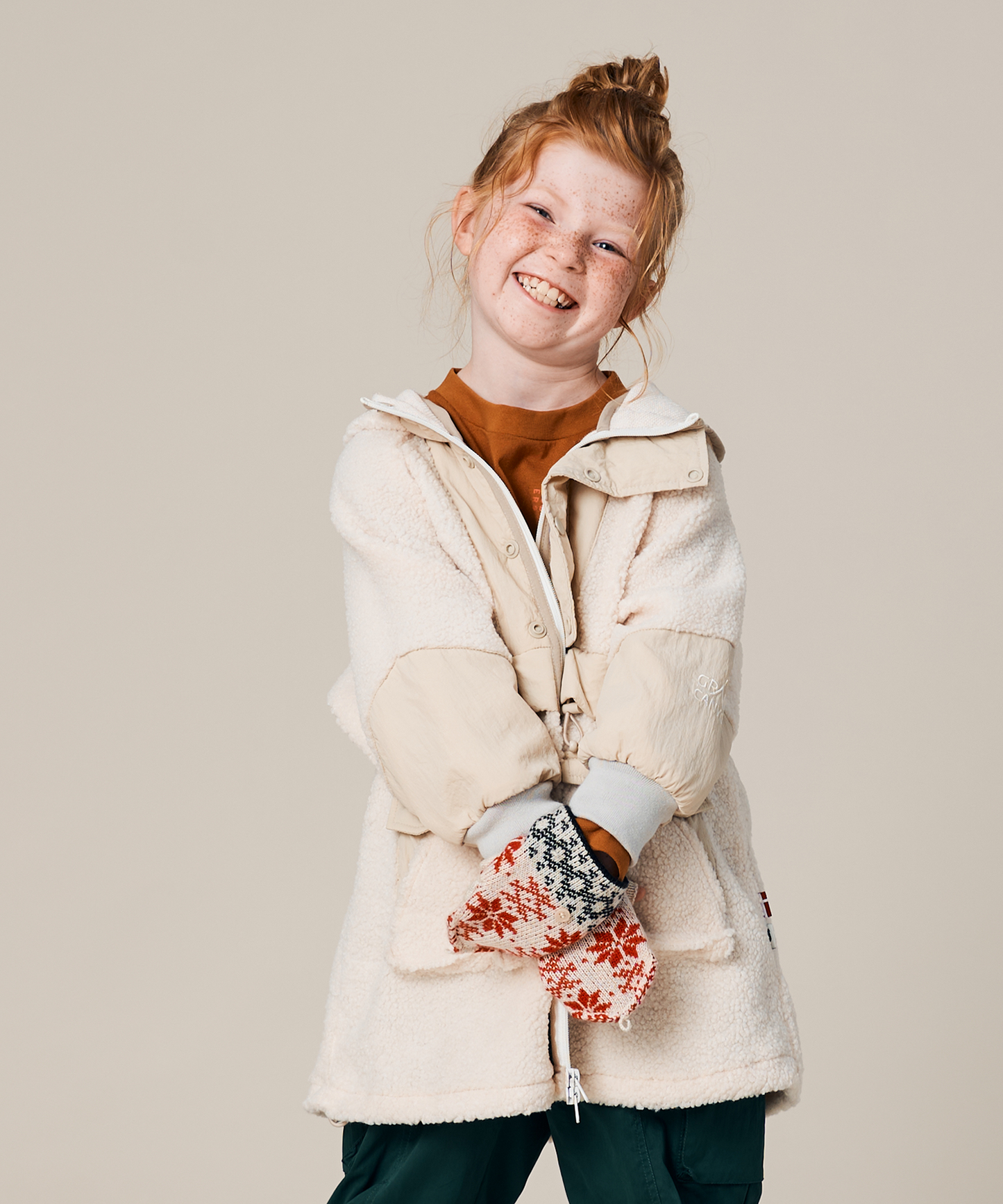 KID'S LATVIA MITTENS