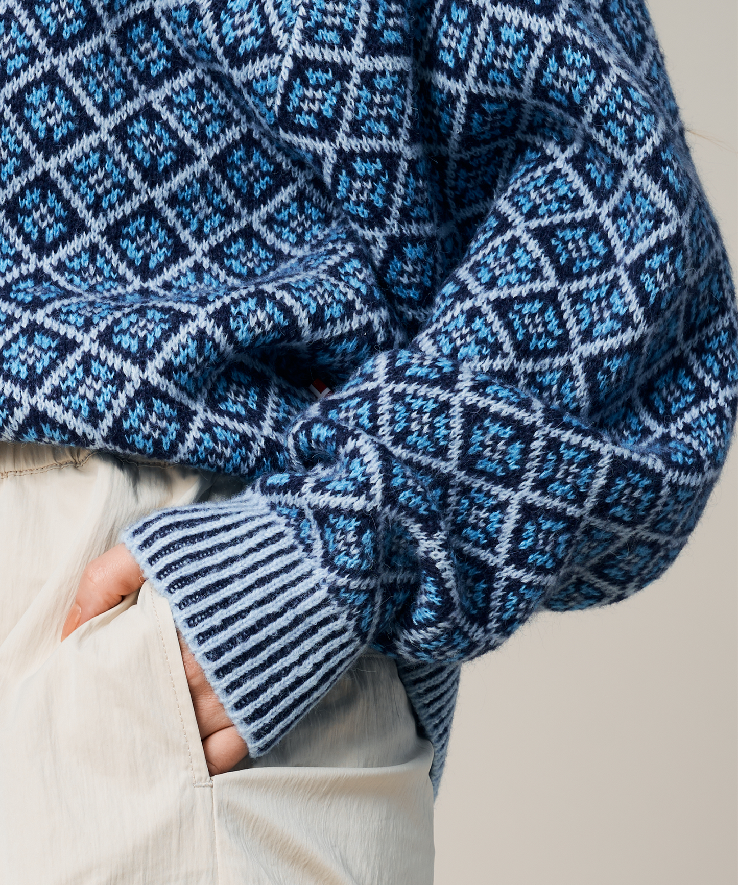 UNISEX LATVIAJACQARD KNIT PO