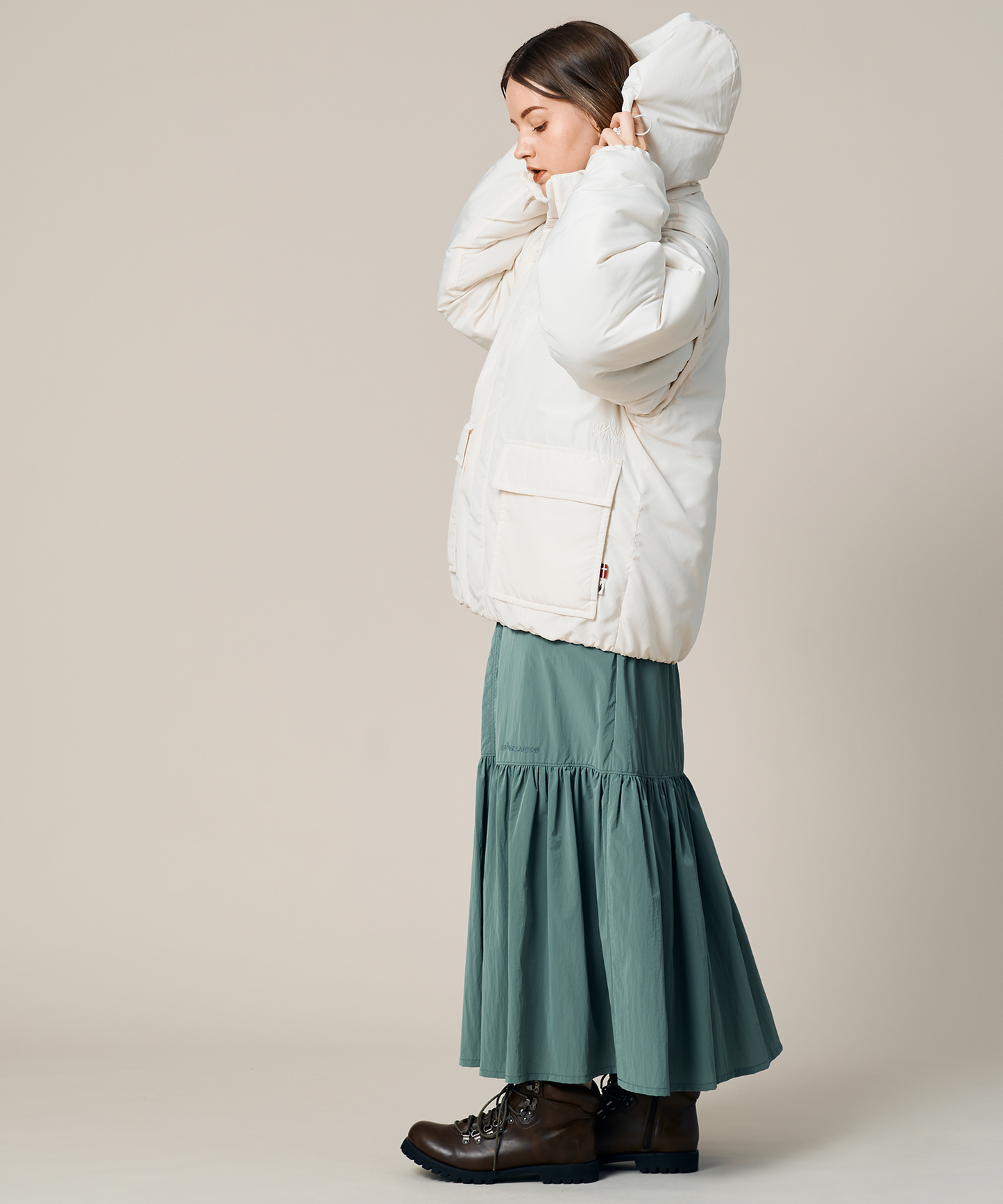 BELTED TIERED SKIRT