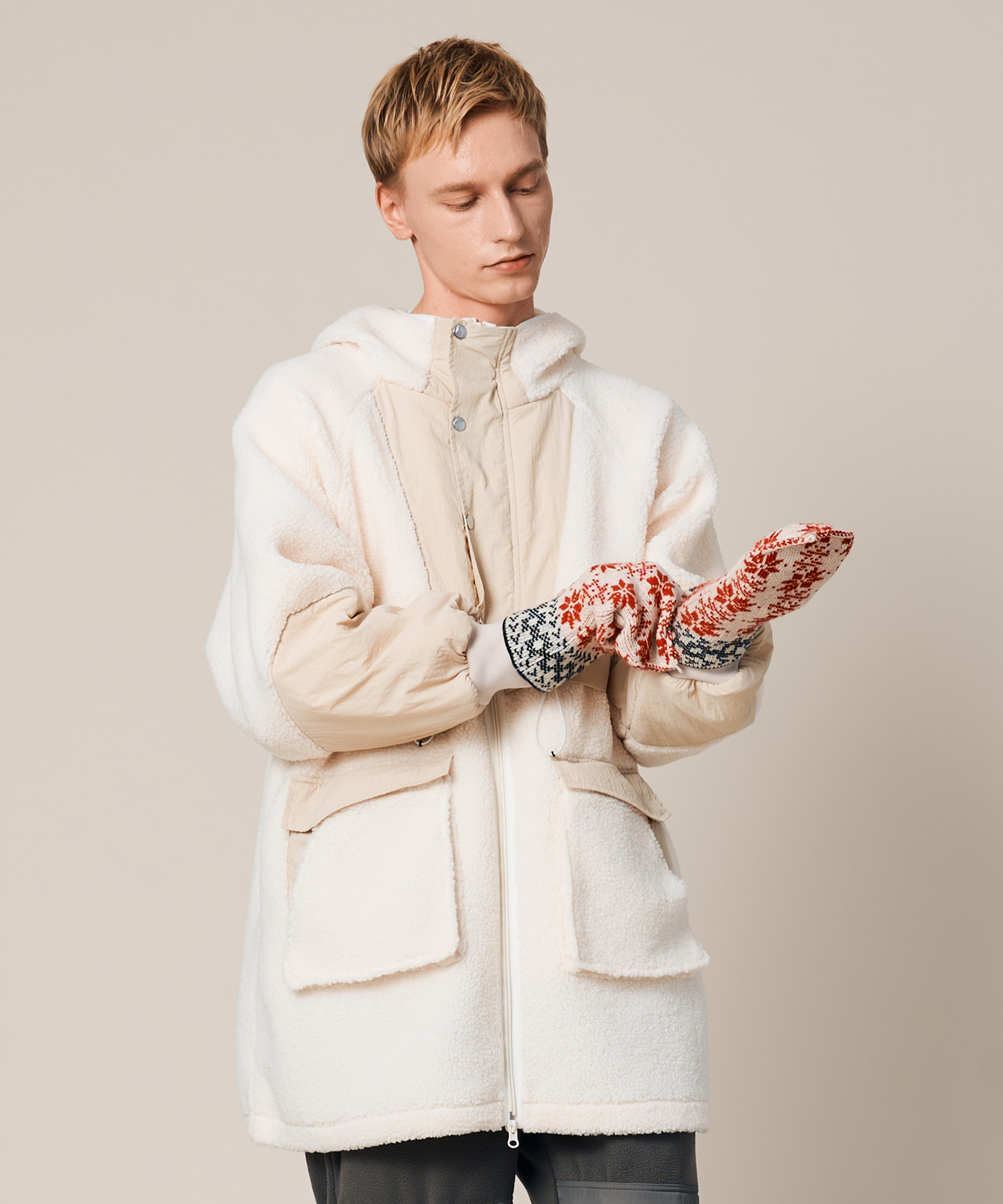 LATVIA MITTENS