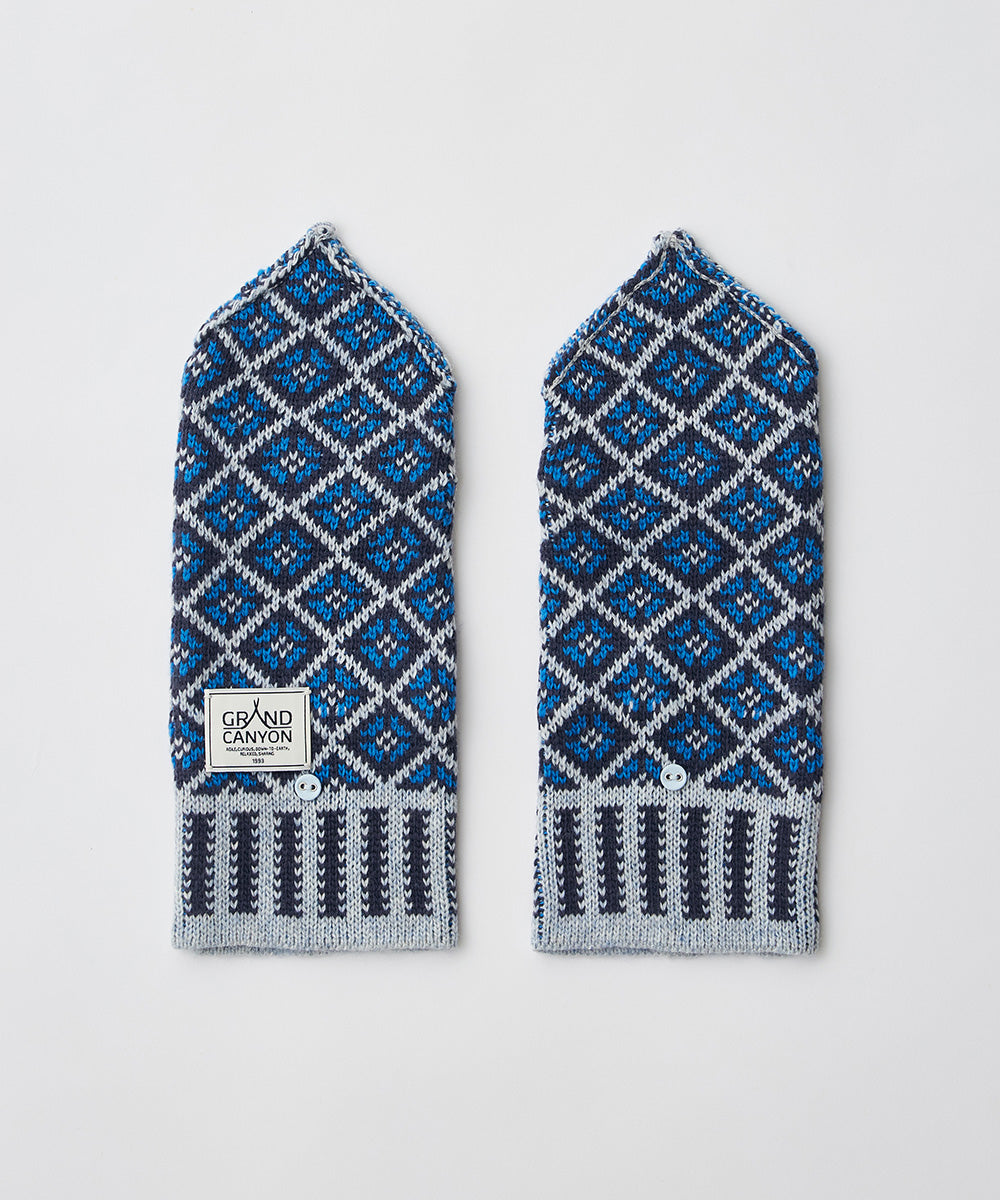 LATVIA MITTENS