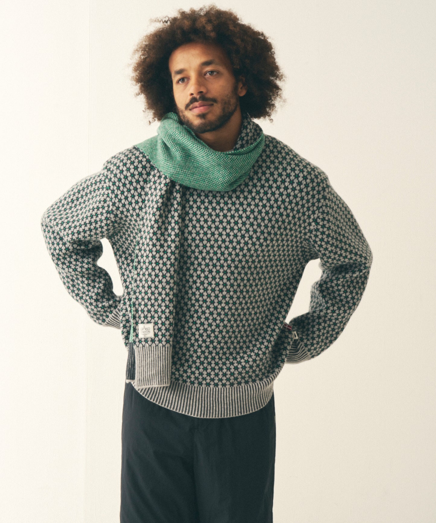 Latvian Pattern Muffler