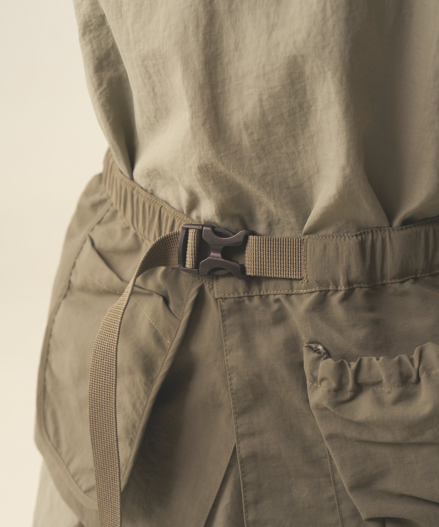 NYLON ONEPIECE WITH POCKET BELT