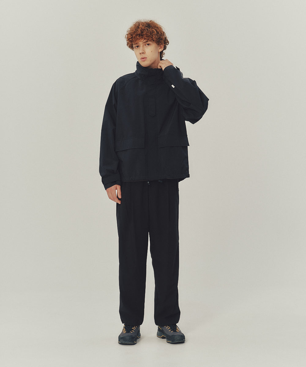 BELTED TUCK PANTS