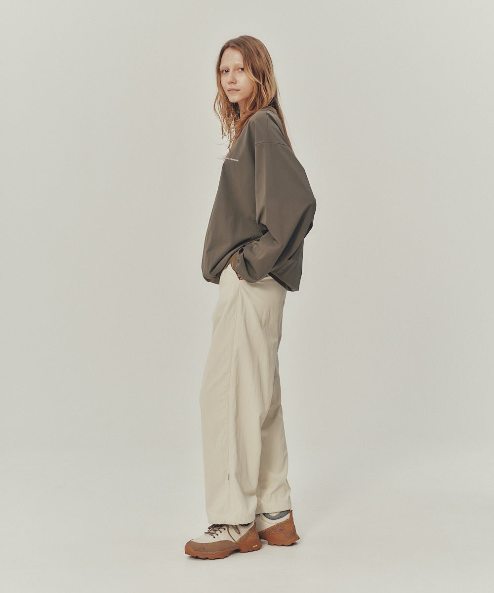 BELTED TUCK PANTS