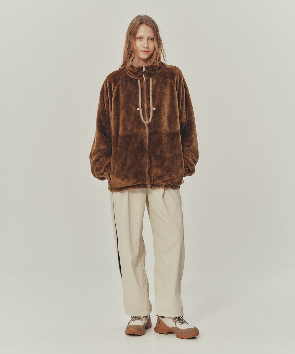 BELTED TUCK PANTS