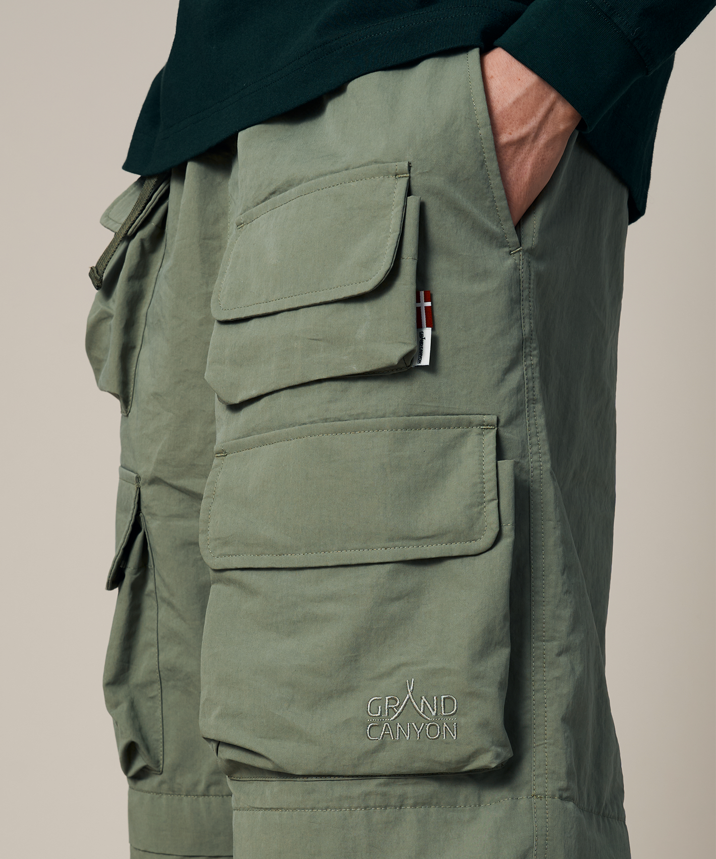 MEN'S DETACHABLE CARGO PANTS