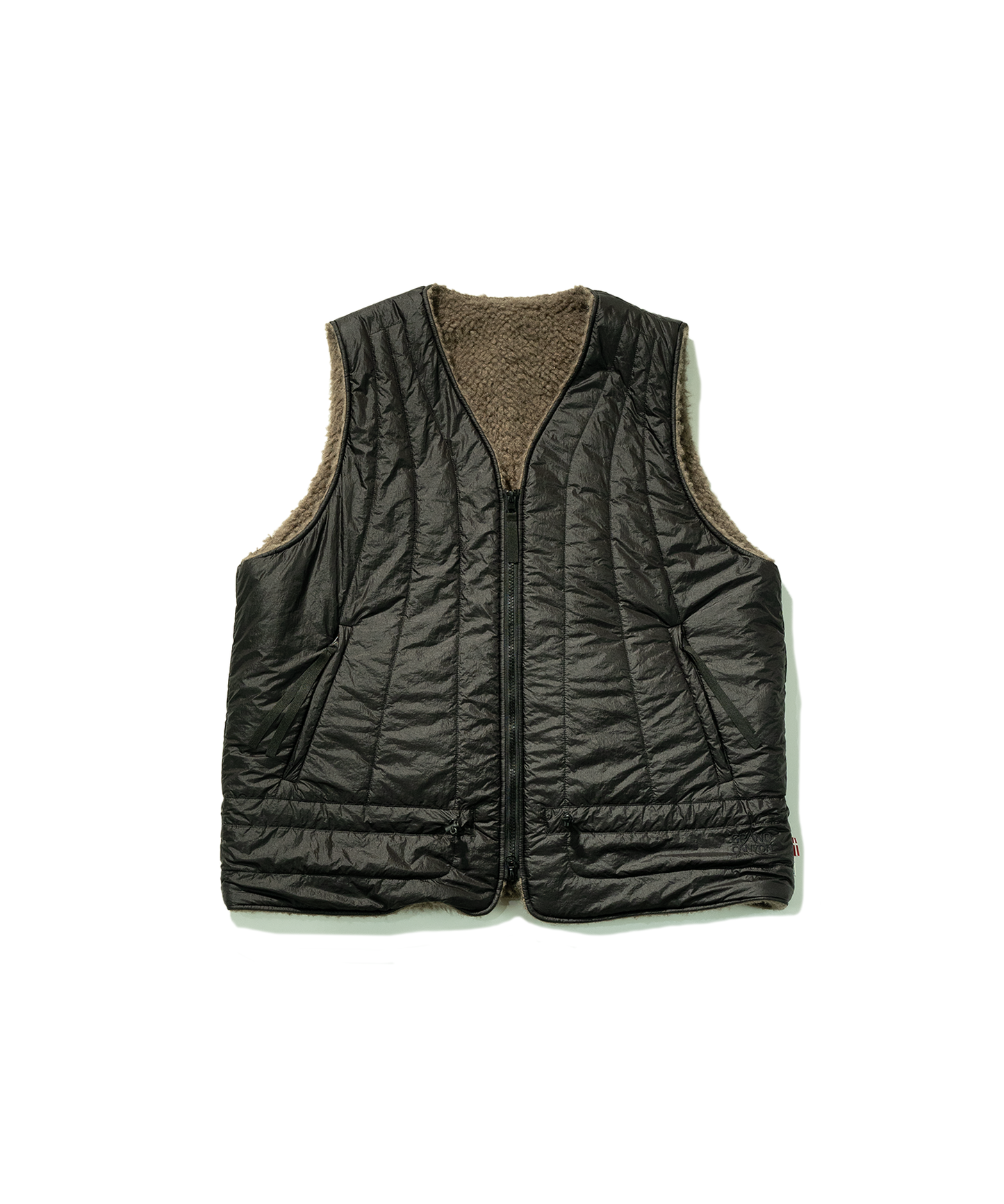 【残りわずか】UNISEX PADDED REVERSIBLE FUR VEST
