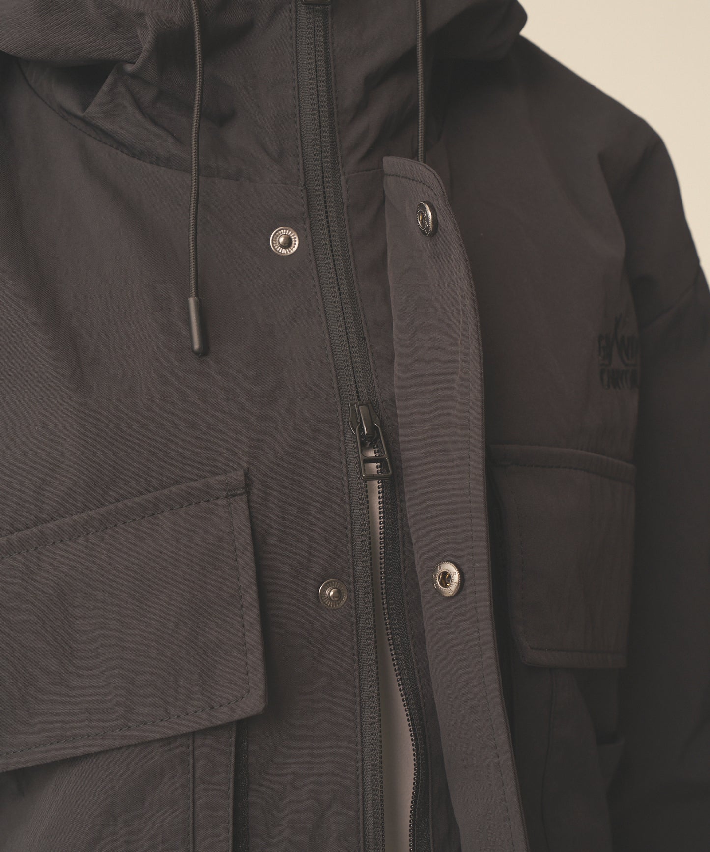 SHORT MONTAIN PARKA